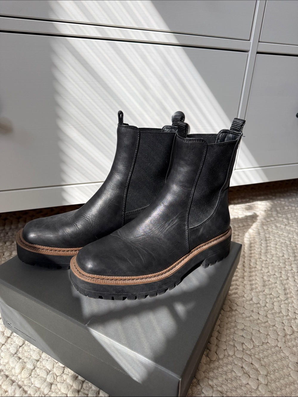 Sam Edelman Black Chelsea Lug Boots with Brown Welt 7.5 Very Good